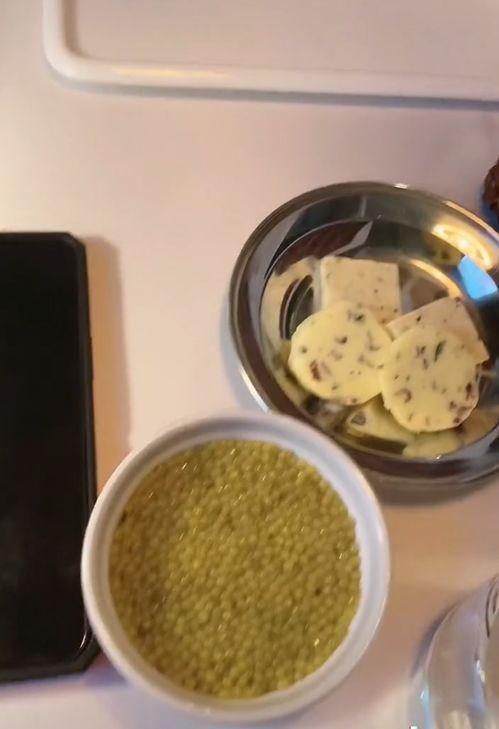 今日吃瓜鱼子酱,揭秘吃瓜鱼子酱背后的故事